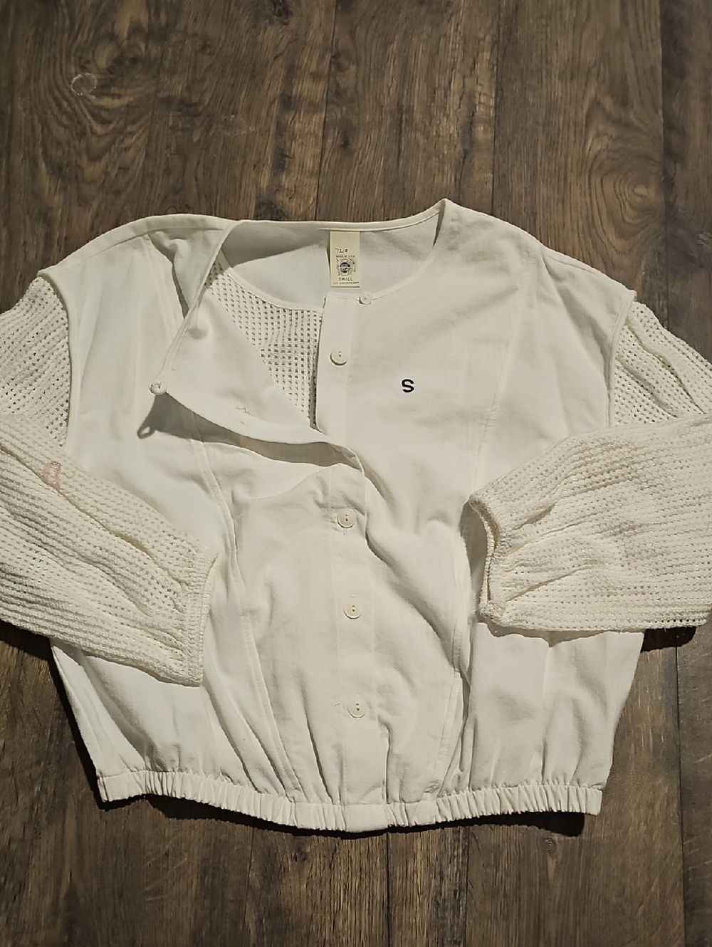Action Scene Shirt Size Small White Pull Over Crochet Sleeve Vintage